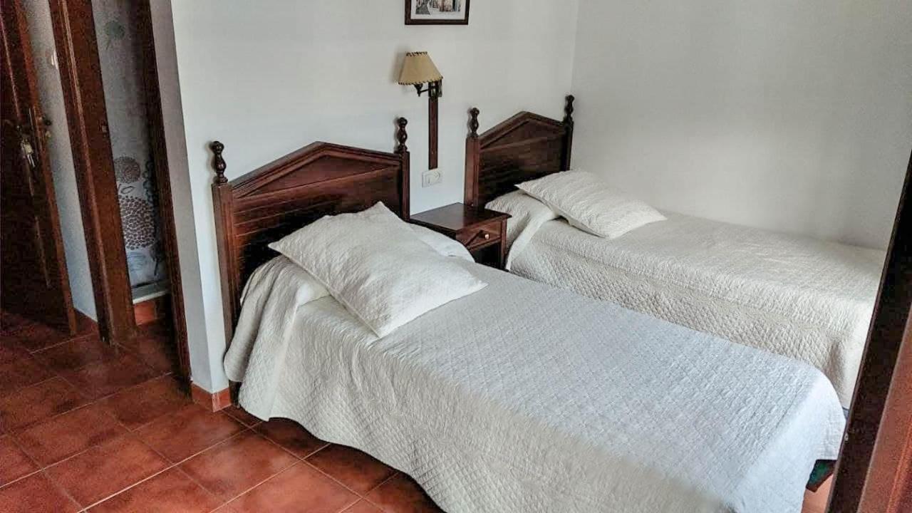 Hostal El Cascapenas De La Alpujarra 카피레이라 외부 사진