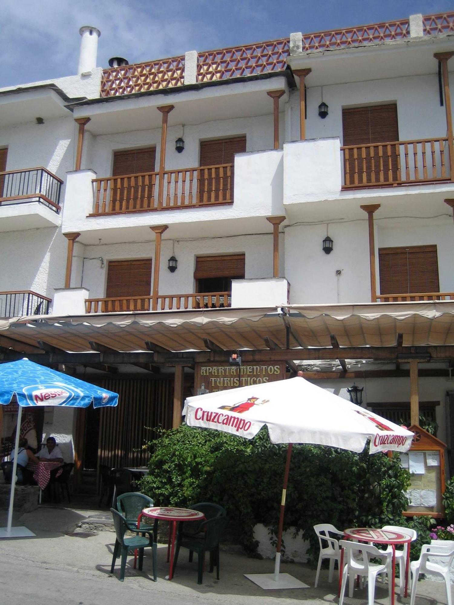 Hostal El Cascapenas De La Alpujarra 카피레이라 외부 사진